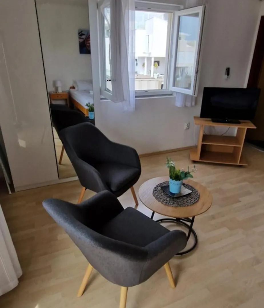 Apartmani Melia Zadar 0*,  Kroatien