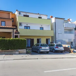  Apartment Milos Kroatien